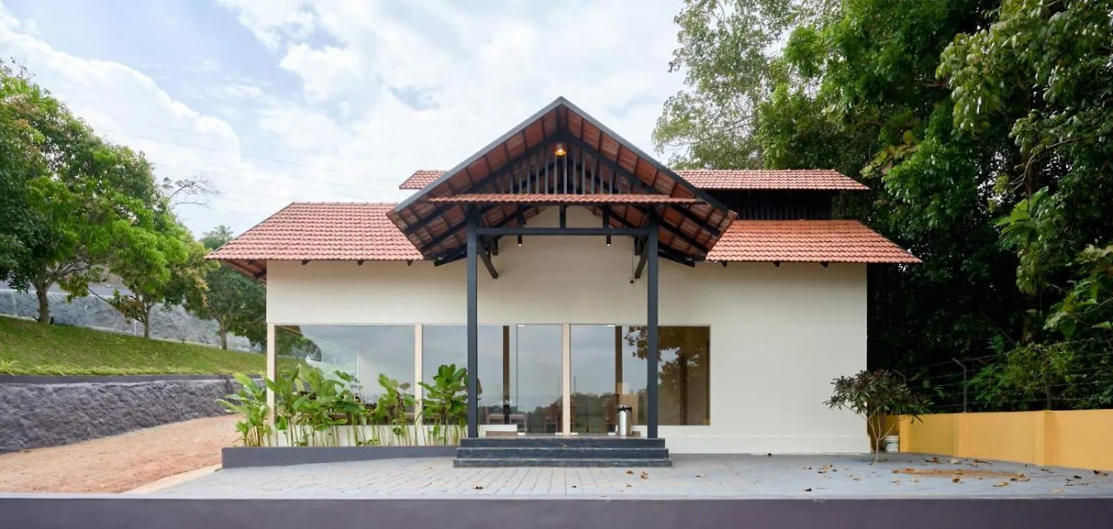 Lanka Valley Resorts Sasthamcotta